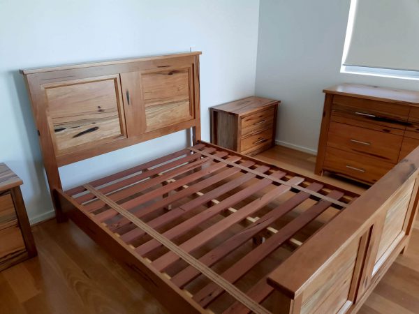 Hillarys Marri Queen Bed