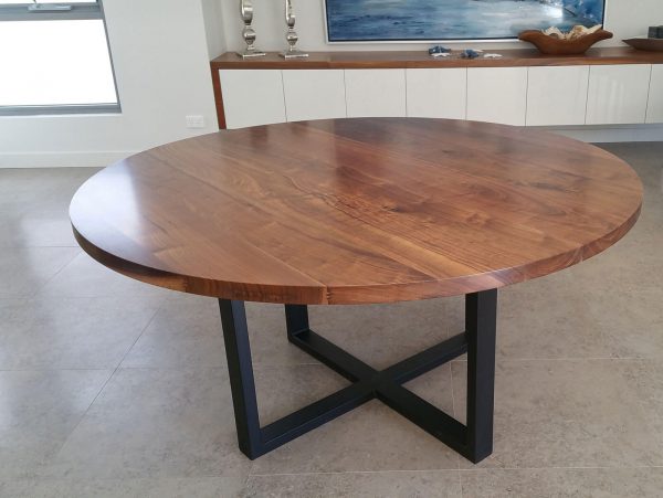 Noosaville Tasmanian Blackwood Round Dining Table