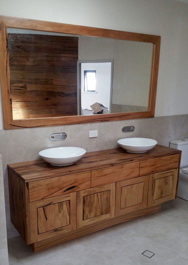 Ocean Reef Bathroom Vanity Unit with Mirror