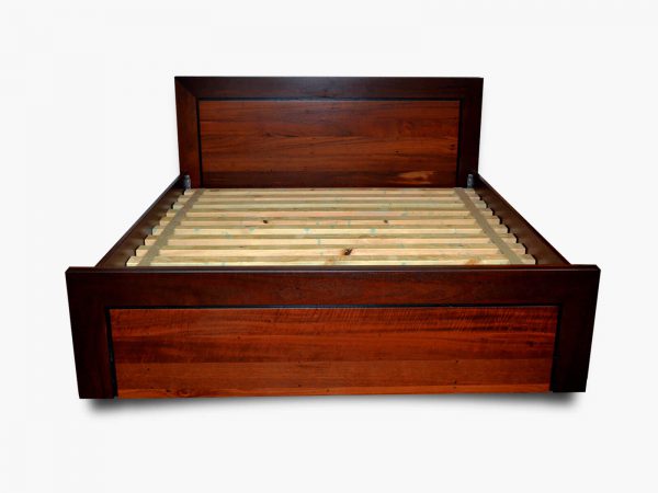 Parkerville Jarrah Queen Bed