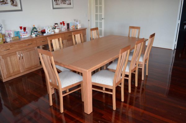 Stirling Oak Dining