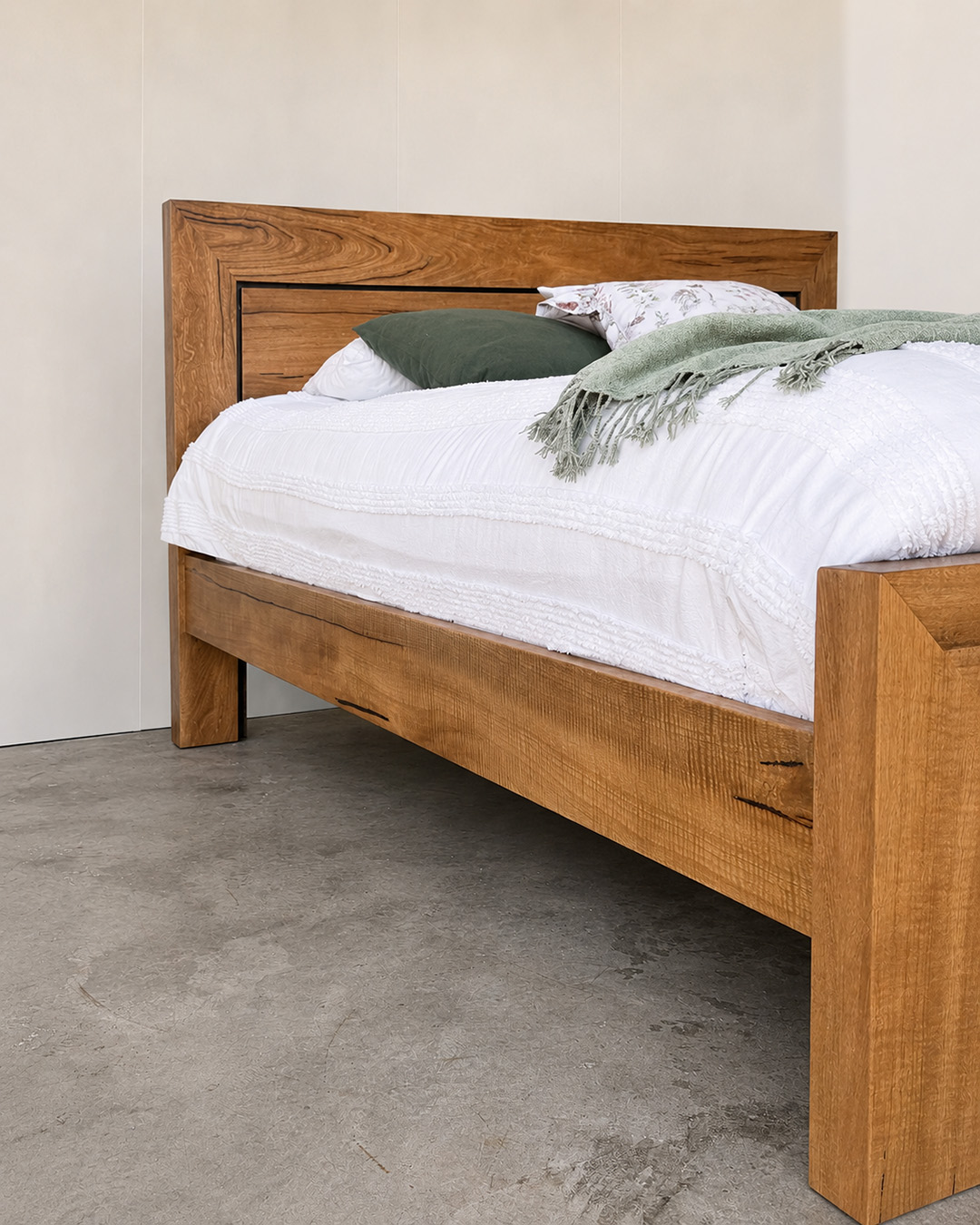 Parkerville Bed