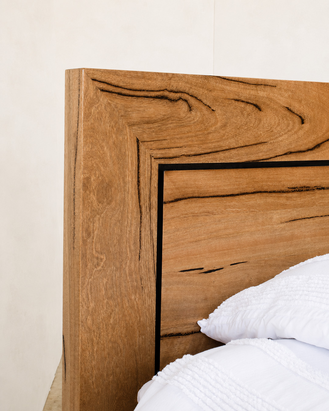 Parkerville Bed - Image 3