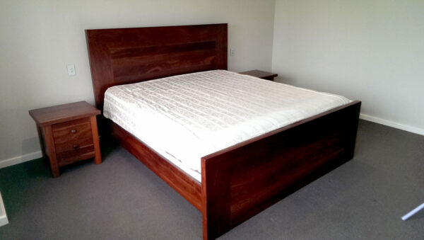 Wembley Timber Bed - Image 3