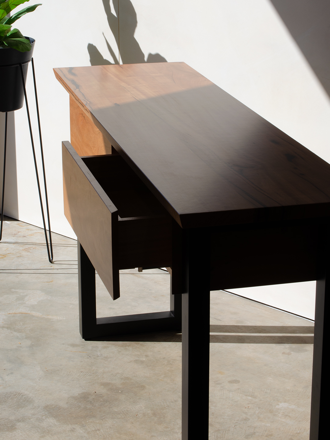 Stoneville Hall Table