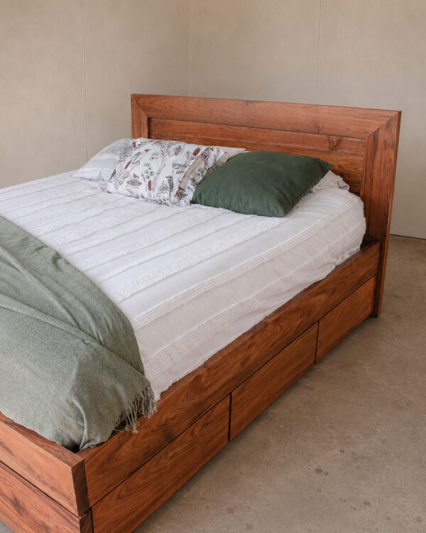 Roleystone King Bed with underbed drawers